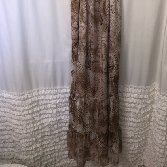 Maxi Dress - Picture 2 of 6